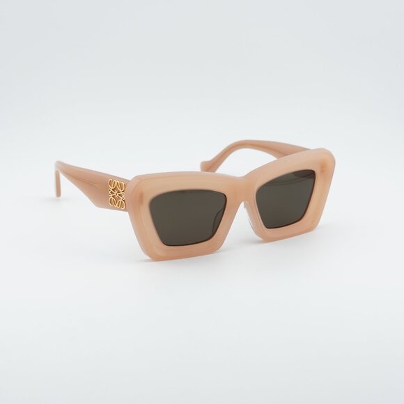 Loewe LW40145F 72E Sunglasses Shiny Pink Cat Eye Frame, Brown Lenses main image 4